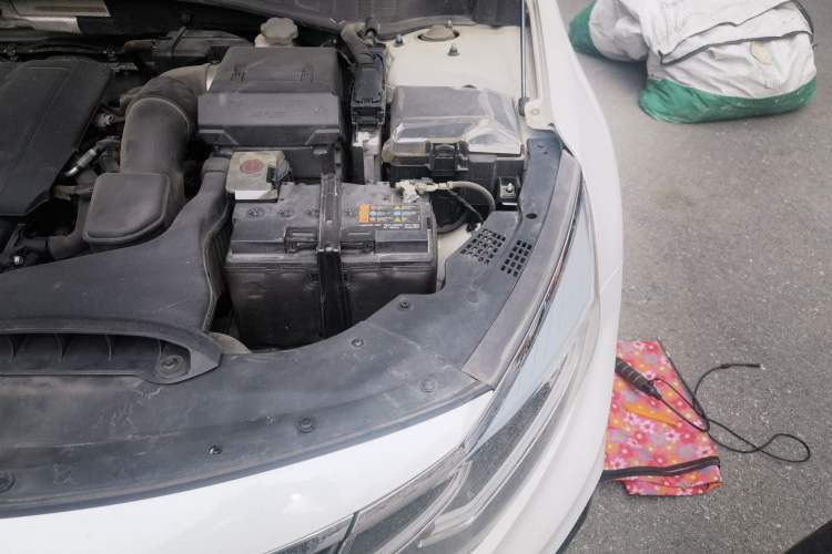 Used Kia K5 2019 Pro 2.0L Automatic Luxury Edition China V Standard Engine Bay Left