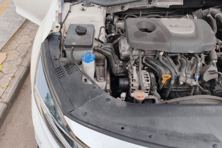 Used Kia K5 2019 Pro 1.6T Automatic Luxury Edition China V Standard Engine Bay Right