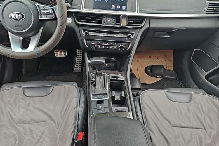Used Kia K5 2019 Pro 2.0L Automatic Luxury Edition China V Standard Gear Lever