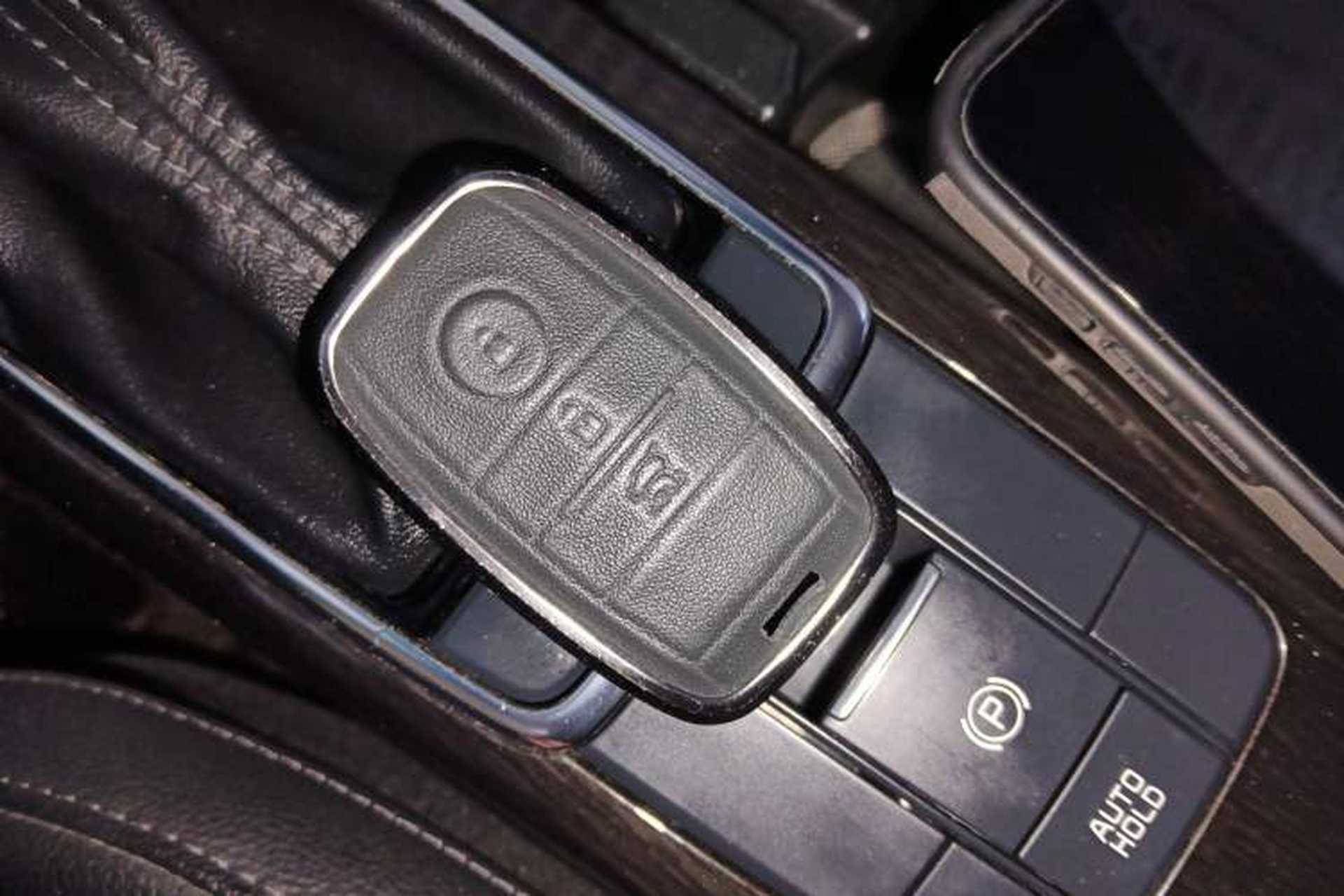 Used Kia K5 2019 Pro 2.0L Automatic Luxury Edition China V Standard Interior 1