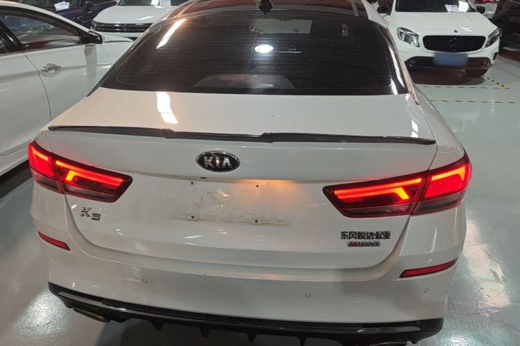 Used Kia K5 2019 Pro 2.0L Automatic Luxury Version China VI Standard Rear