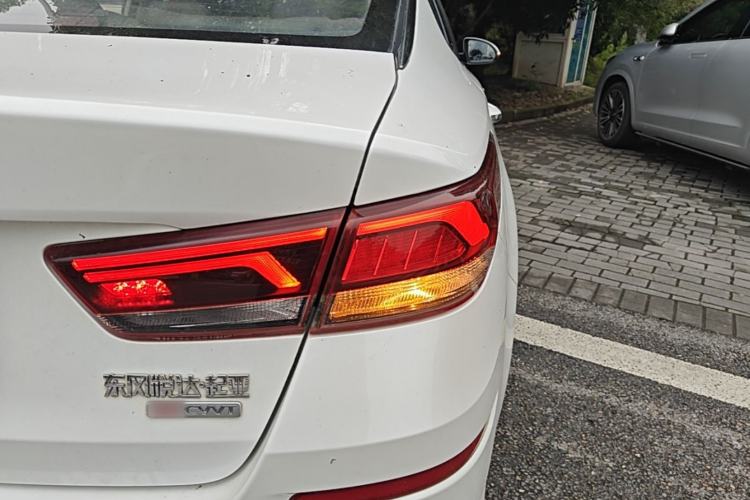 Used Kia K5 2019 Pro 2.0L Automatic Luxury Edition China V Standard Right Rear Taillight
