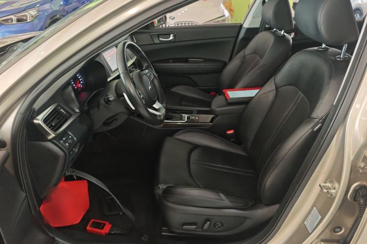 Used Kia K5 2019 Pro 1.6T Automatic Luxury Edition China V Standard Left Front Seat
