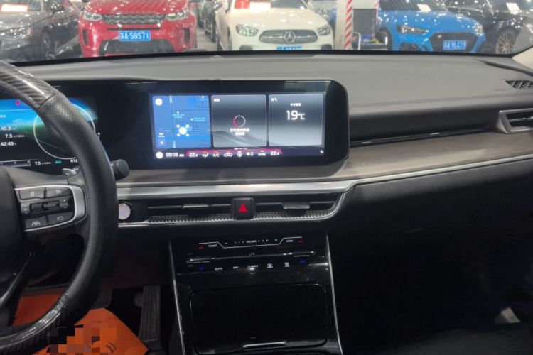 Used Kia K5 2020 270T CVVD Luxury Tech Edition Audio And AC Panel