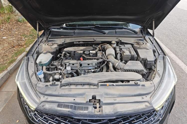 Used Kia K5 2020 270T CVVD Luxury Tech Edition Engine Bay