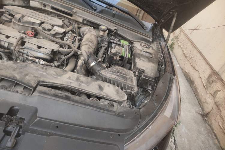 Used Kia K5 2020 270T CVVD Luxury Tech Edition Engine Bay Left