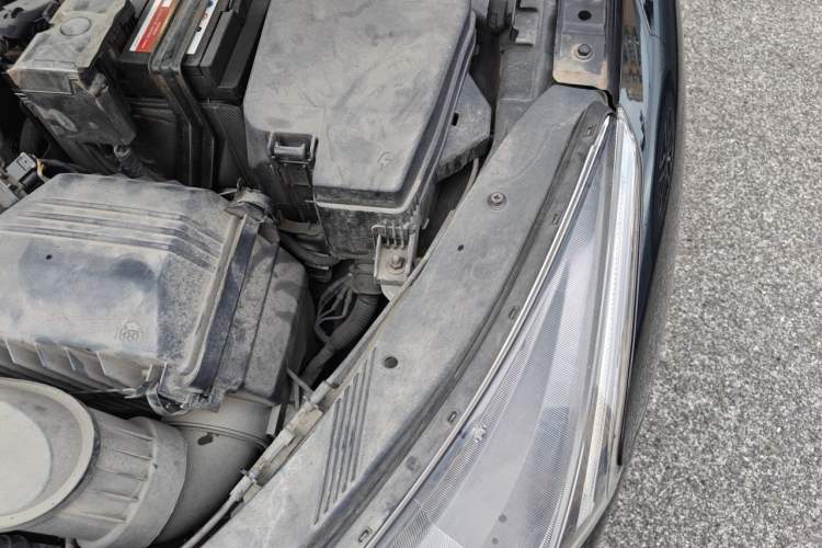 Used Kia K5 2020 270T CVVD Luxury Tech Edition Engine Bay Left
