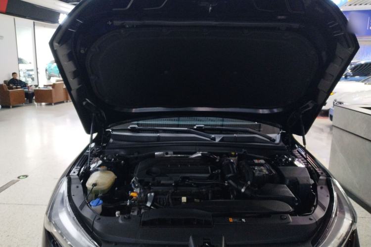 Used Kia K5 2020 380T GT-Line Prestige Tech Edition Engine Bay