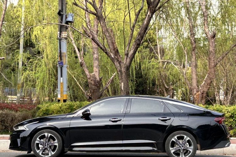 Used Kia K5 2020 270T CVVD Luxury Tech Edition Exterior 4
