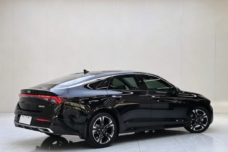 Used Kia K5 2020 270T CVVD Luxury Tech Edition Exterior 5