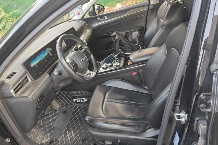 Used Kia K5 2020 270T CVVD Luxury Tech Edition Left Front Seat