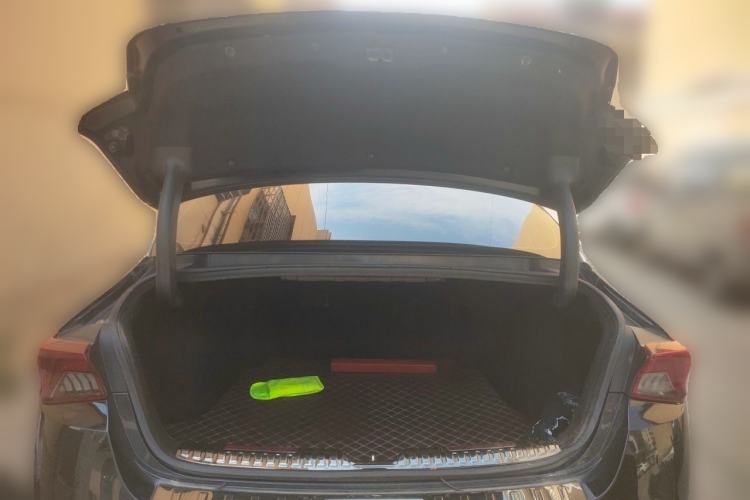 Used Kia K5 2020 270T CVVD Luxury Tech Edition Trunk