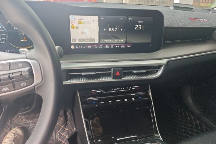 Used Kia K5 2020 270T CVVD Luxury Tech Edition Audio And AC Panel