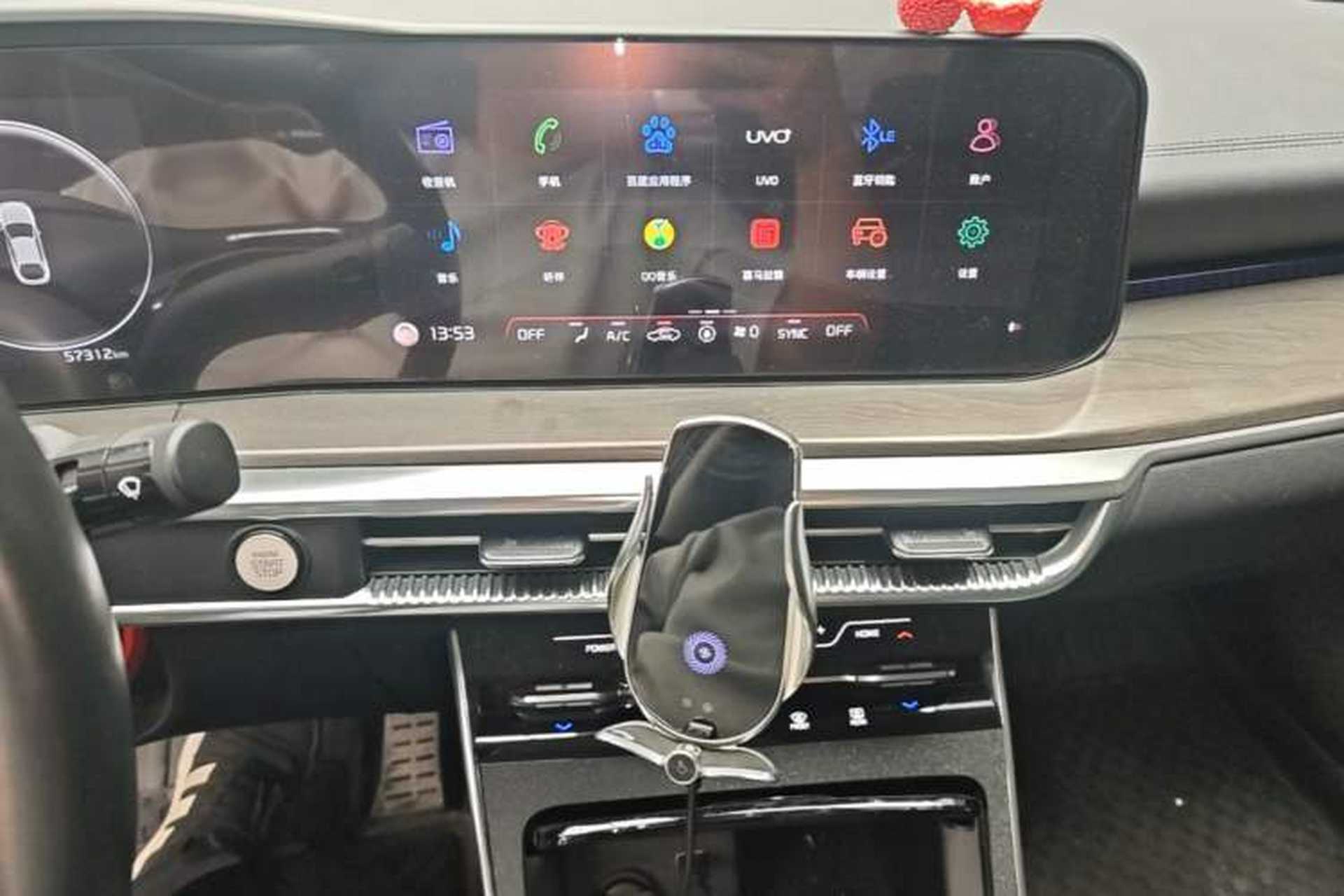 Used Kia K5 2020 380T GT-Line Flagship Edition Audio And AC Panel