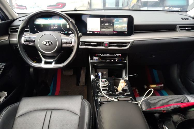 Used Kia K5 2020 270T CVVD Luxury Edition Center Console