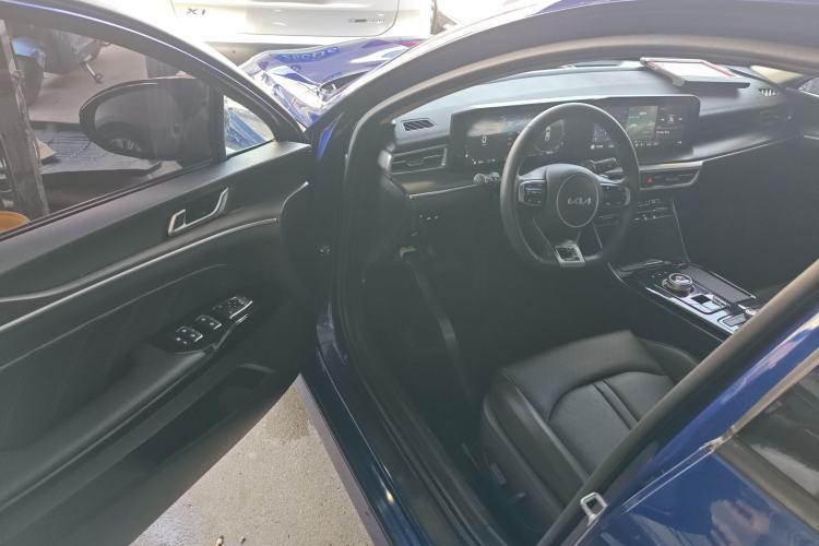 Used Kia K5 2020 270T CVVD Luxury Tech Edition Driver Seat