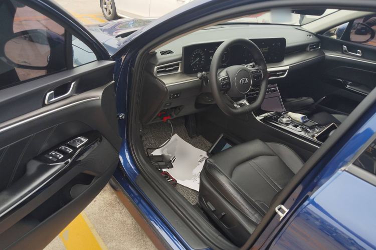 Used Kia K5 2020 270T CVVD Luxury Tech Edition Driver Seat