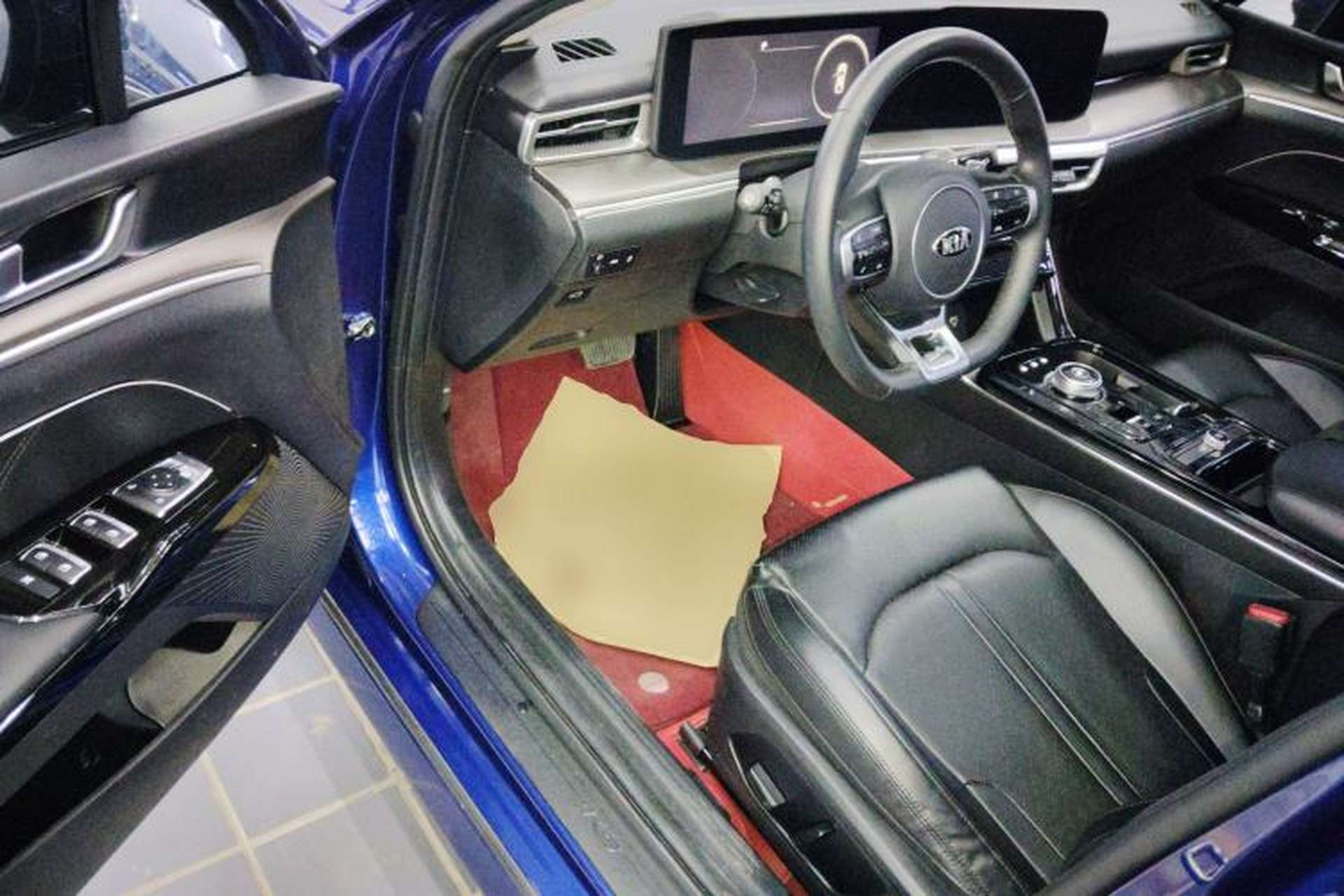 Used Kia K5 2020 270T CVVD Luxury Tech Edition Driver Seat