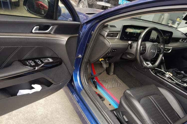 Used Kia K5 2020 270T CVVD Luxury Edition Driver Seat