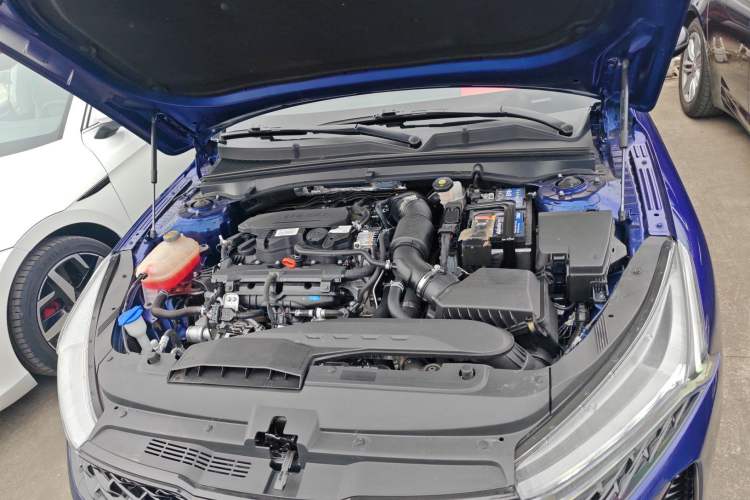Used Kia K5 2020 270T CVVD Luxury Tech Edition Engine Bay