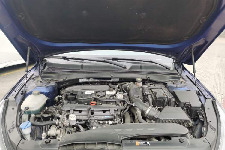 Used Kia K5 2020 270T CVVD Luxury Tech Edition Engine Bay
