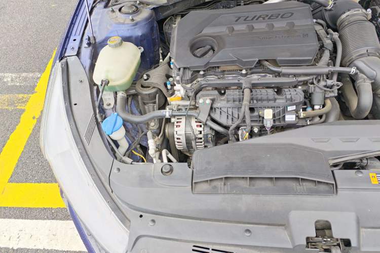 Used Kia K5 2020 380T GT-Line Flagship Edition Engine Bay Right
