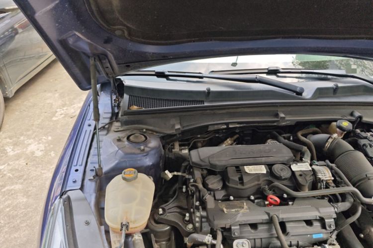 Used Kia K5 2020 270T CVVD Luxury Edition Engine Bay Right