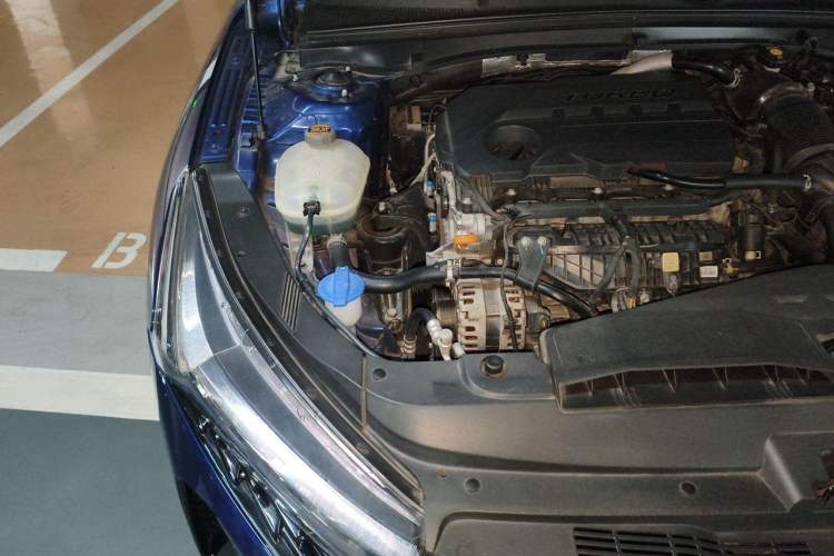 Used Kia K5 2020 380T GT-Line Flagship Edition Engine Bay Right