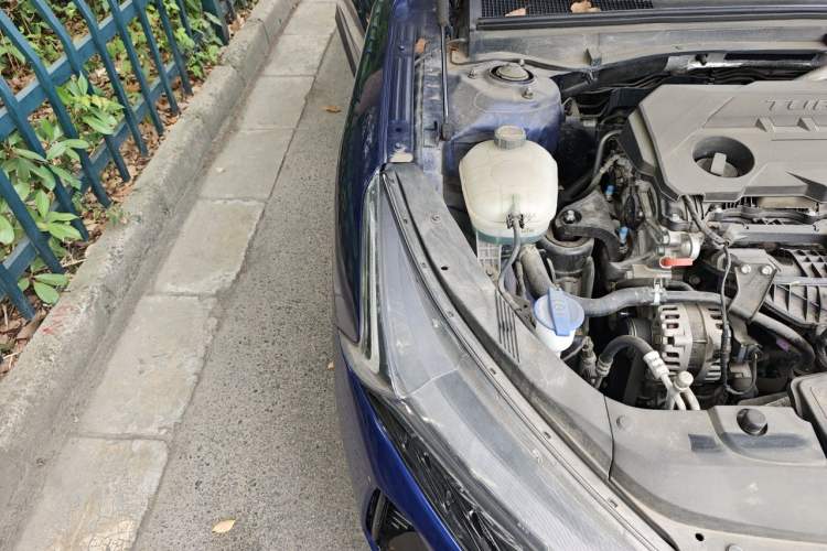 Used Kia K5 2020 380T GT-Line Flagship Edition Engine Bay Right