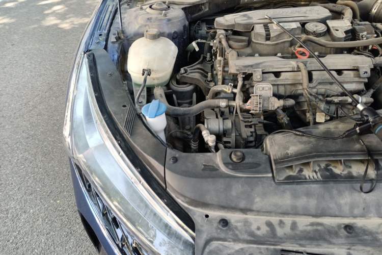 Used Kia K5 2020 270T CVVD Luxury Edition Engine Bay Right