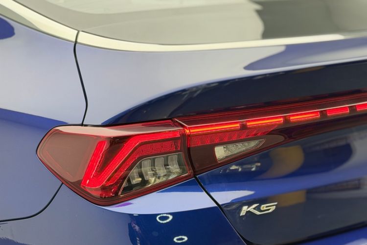 Used Kia K5 2020 270T CVVD Luxury Tech Edition Exterior 9