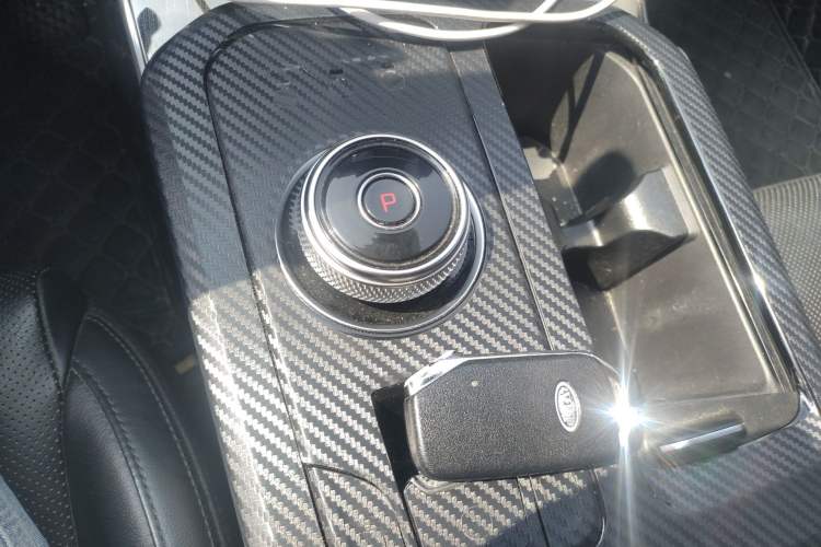 Used Kia K5 2020 380T GT-Line Flagship Edition Gear Lever
