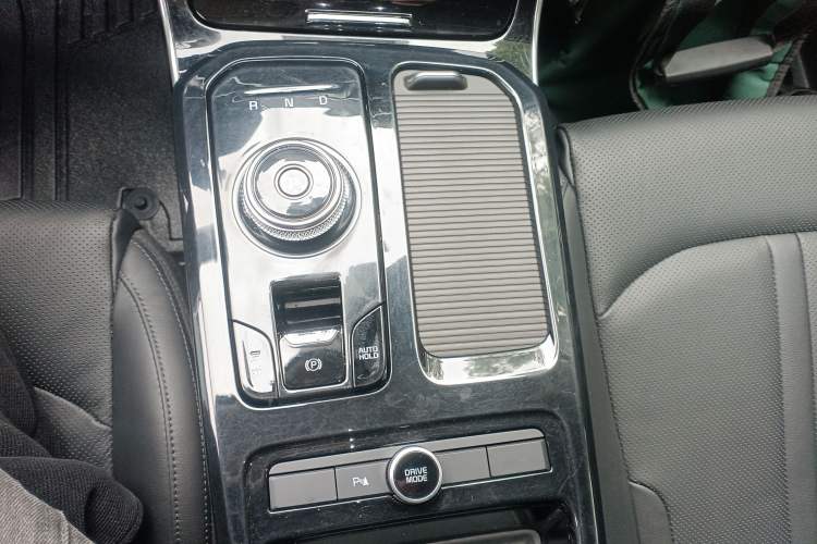 Used Kia K5 2020 380T GT-Line Prestige Tech Edition Gear Lever