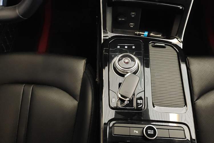 Used Kia K5 2020 270T CVVD Fashion Edition Gear Lever