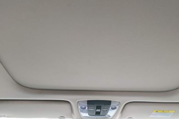 Used Kia K5 2020 380T GT-Line Flagship Edition Headliner