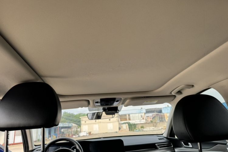 Used Kia K5 2020 380T GT-Line Flagship Edition Headliner