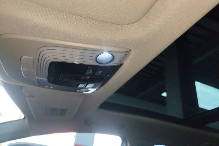 Used Kia K5 2020 380T GT-Line Flagship Edition Headliner
