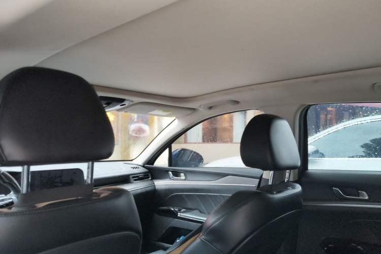 Used Kia K5 2020 270T CVVD Luxury Tech Edition Headliner