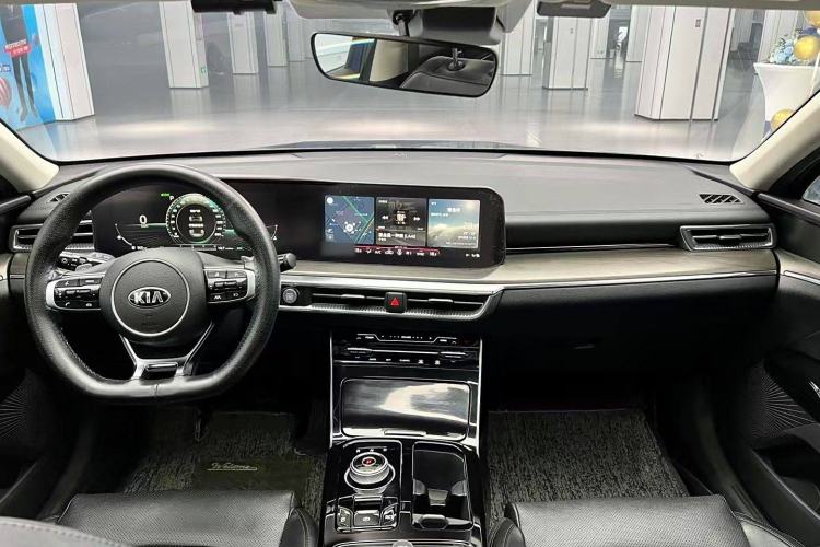 Used Kia K5 2020 270T CVVD Luxury Tech Edition Interior 1
