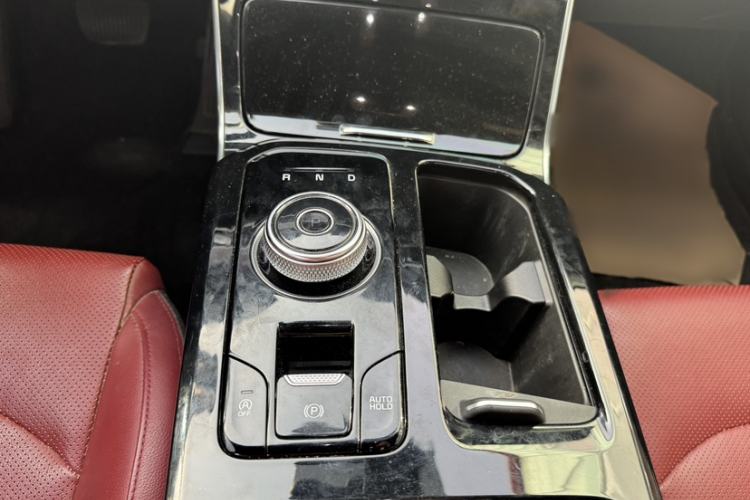 Used Kia K5 2020 380T GT-Line Premium Edition Interior 11