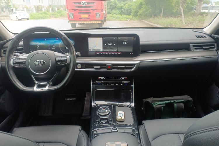 Used Kia K5 2020 380T GT-Line Prestige Tech Edition Interior 2