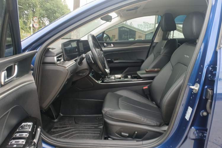 Used Kia K5 2020 380T GT-Line Prestige Tech Edition Interior 3