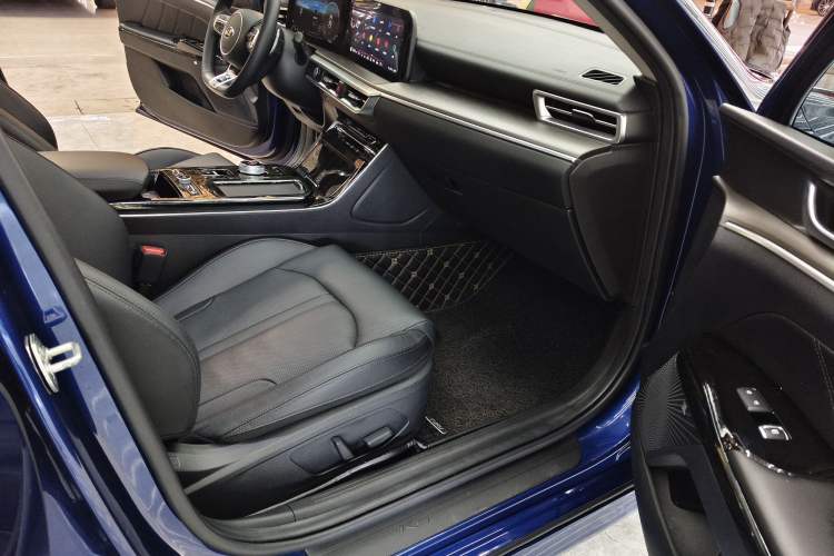 Used Kia K5 2020 380T GT-Line Flagship Edition Interior 4