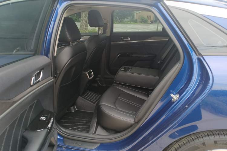 Used Kia K5 2020 380T GT-Line Prestige Tech Edition Interior 4