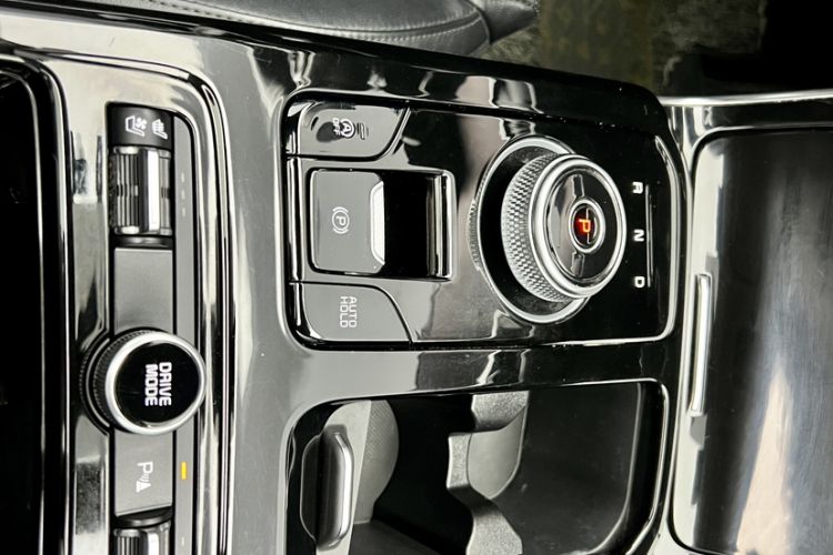 Used Kia K5 2020 270T CVVD Luxury Tech Edition Interior 8