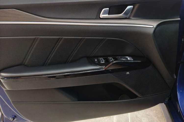 Used Kia K5 2020 380T GT-Line Flagship Edition Interior 9