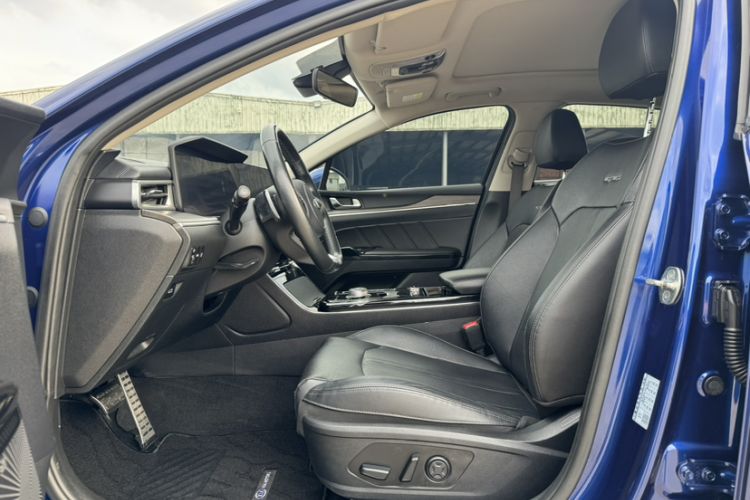 Used Kia K5 2020 380T GT-Line Flagship Edition Left Front Seat