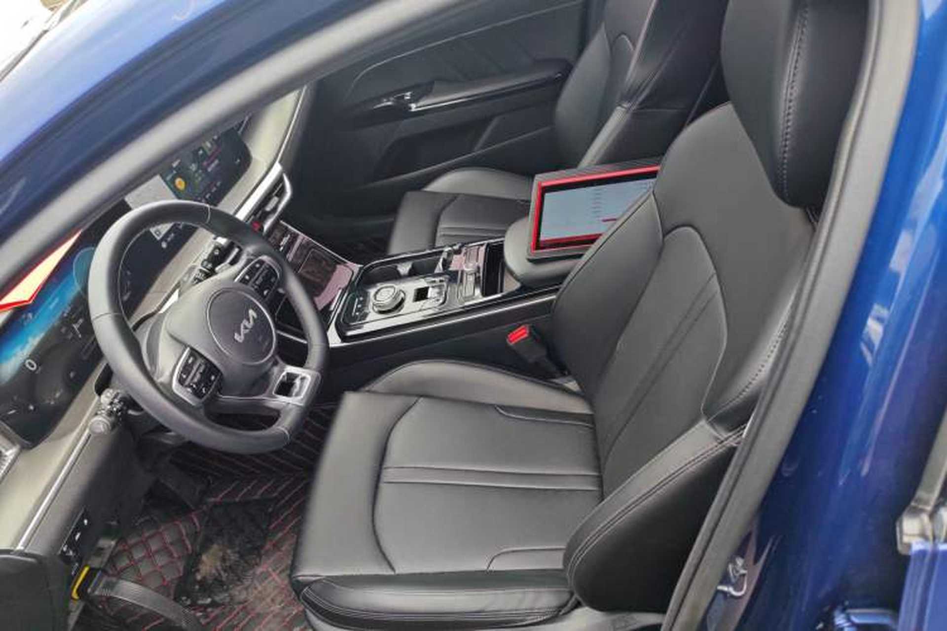 Used Kia K5 2020 270T CVVD Luxury Tech Edition Left Front Seat