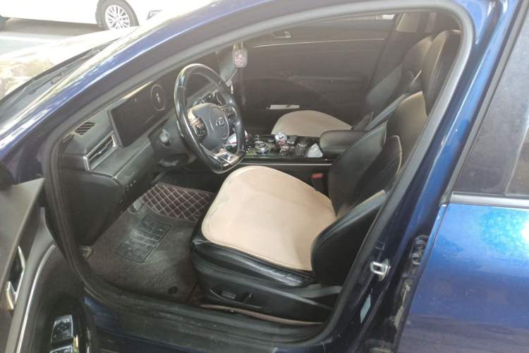 Used Kia K5 2020 270T CVVD Luxury Edition Left Front Seat