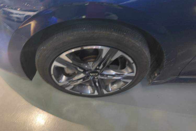 Used Kia K5 2020 380T GT-Line Flagship Edition Left Front Wheel Hub